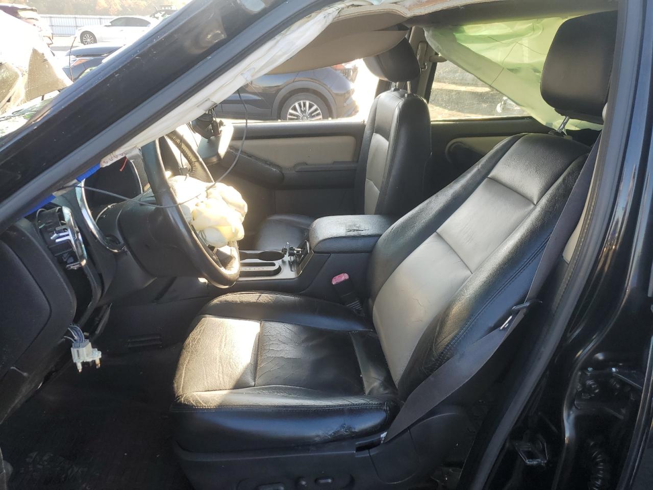 2008 Ford Explorer - Image 7