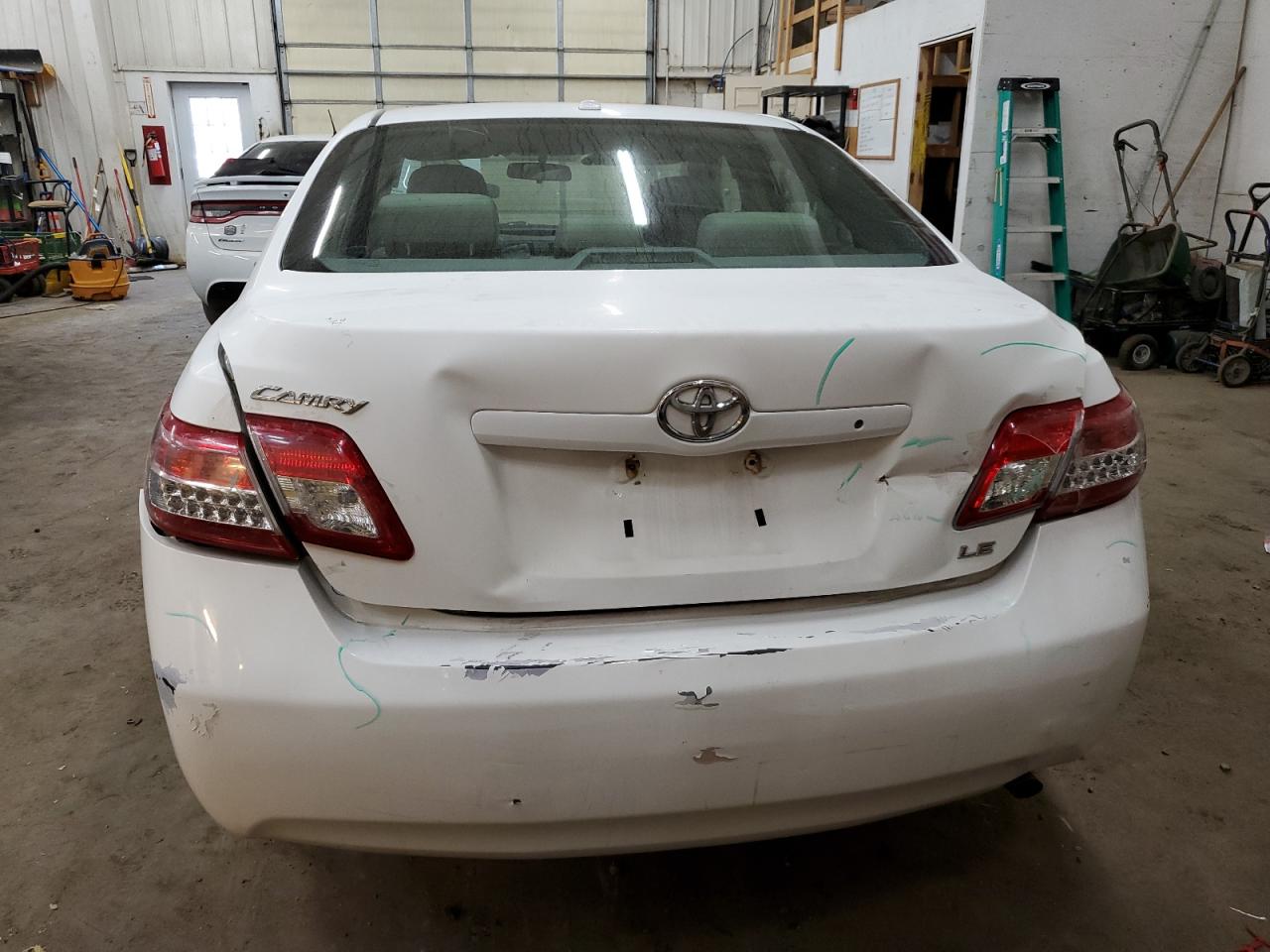 4T1BF3EKXBU647001 2011 Toyota Camry Base