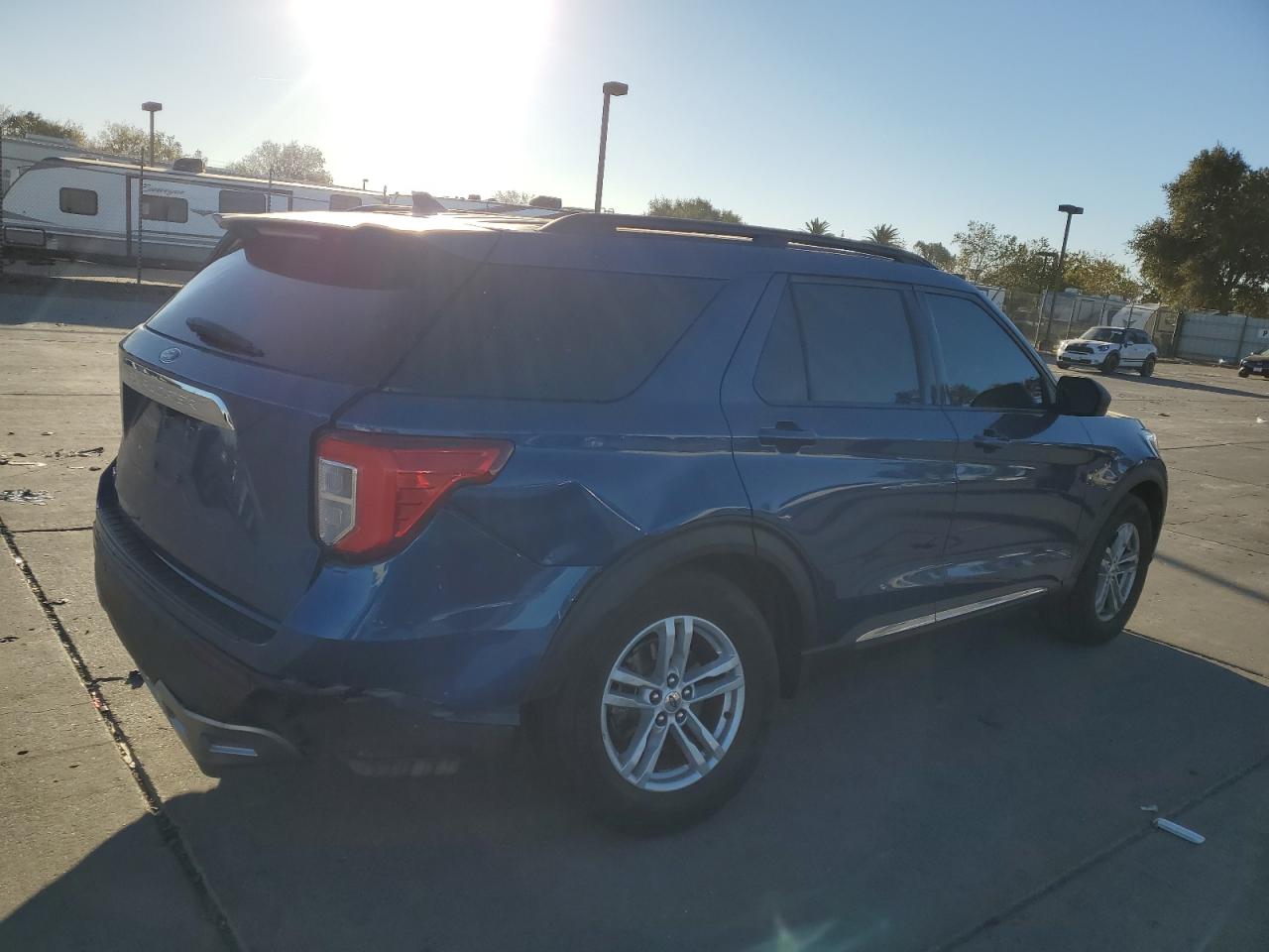 2021 Ford Explorer - Image 3