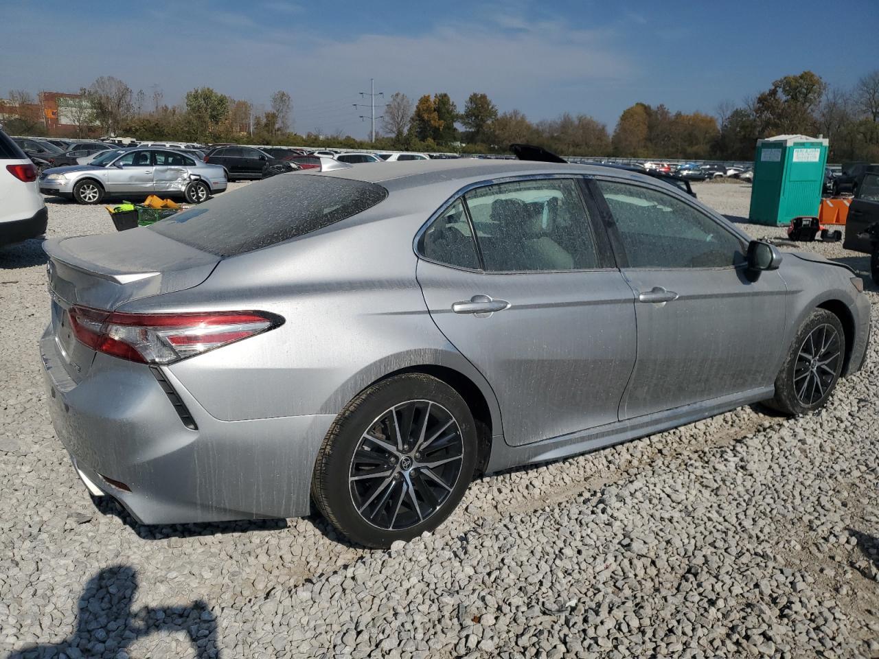 2021 Toyota Camry - Image 3