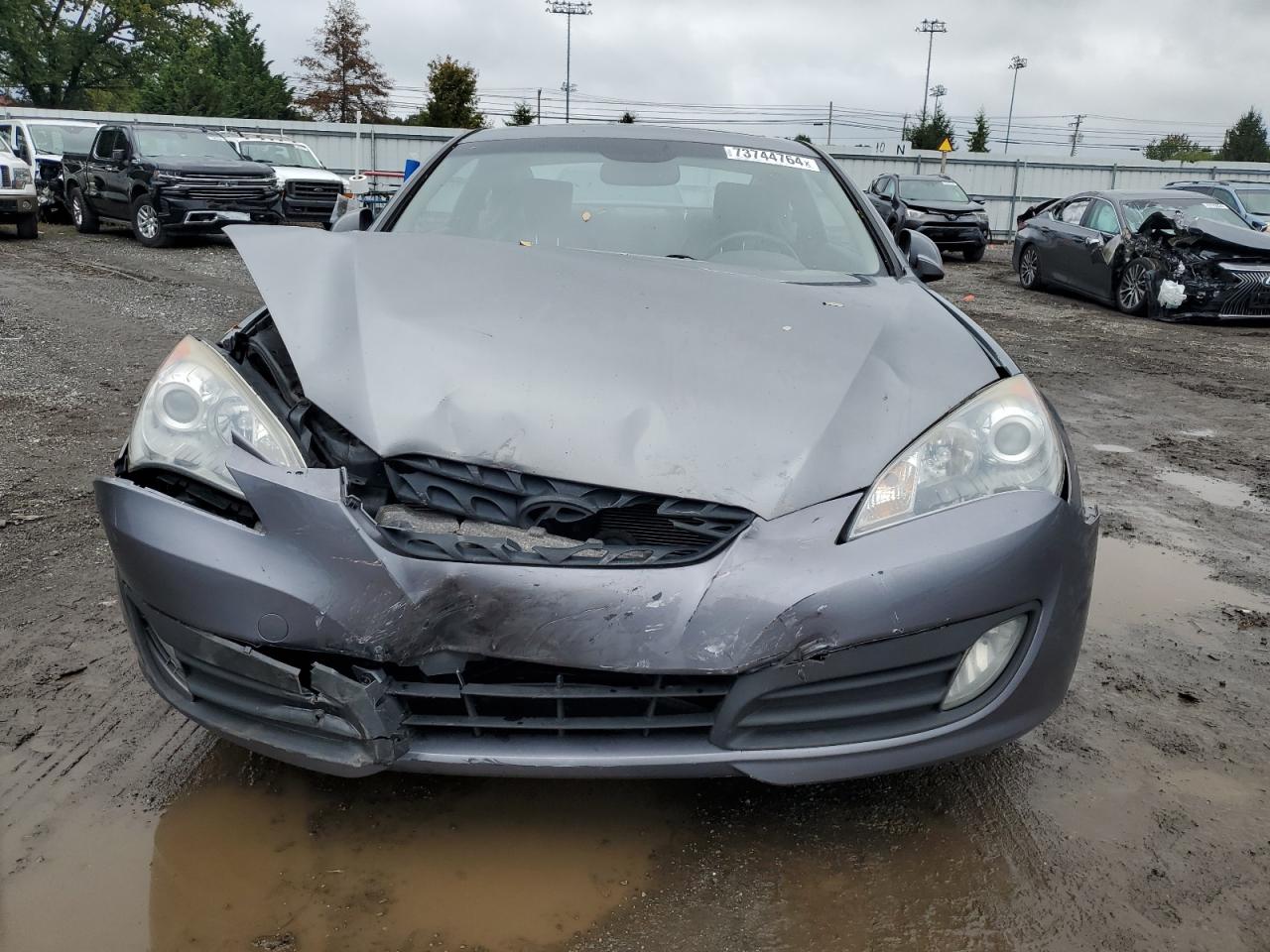 2010 Hyundai Genesis - Image 5
