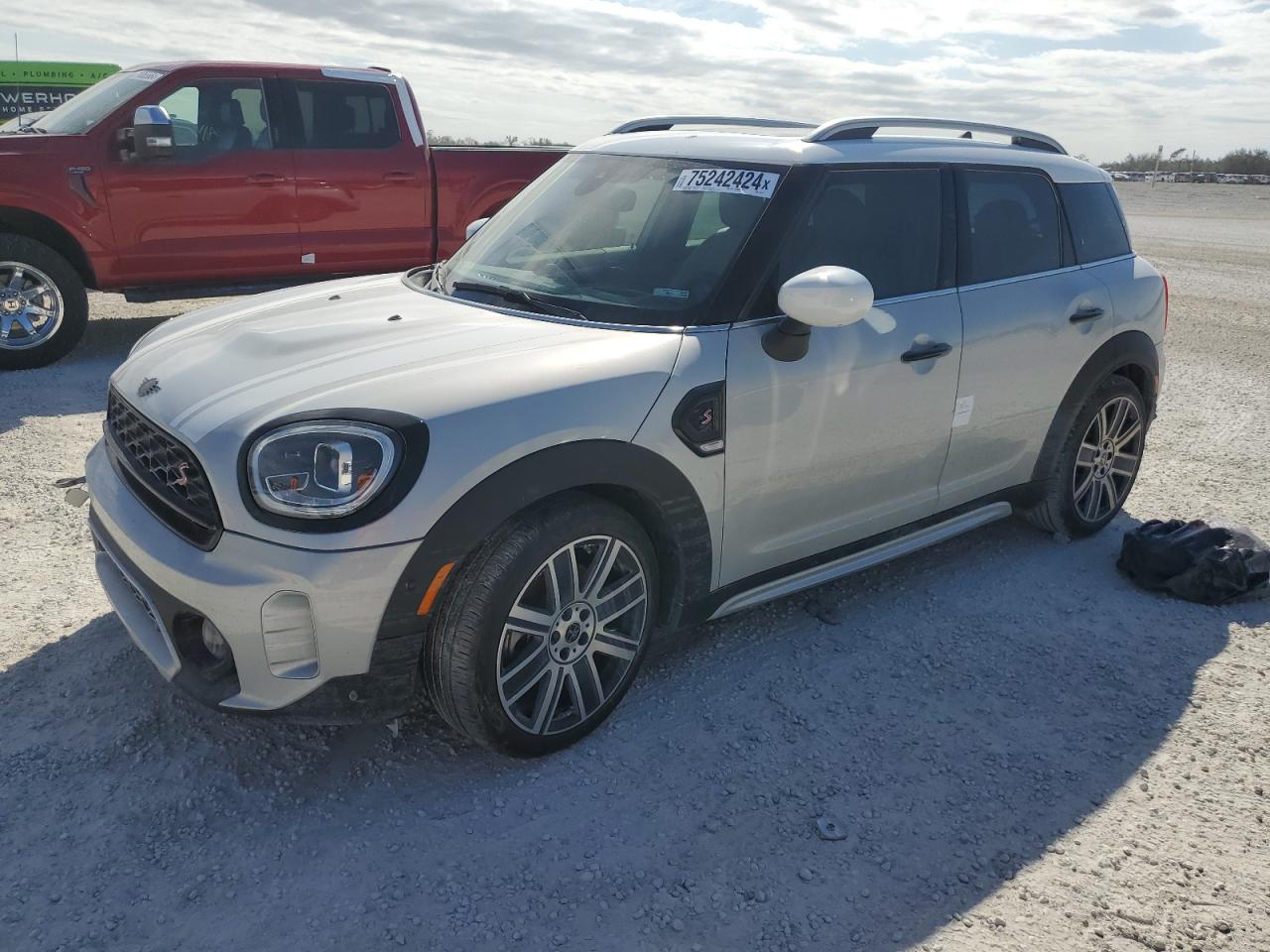 2022 MINI Cooper - Image 1