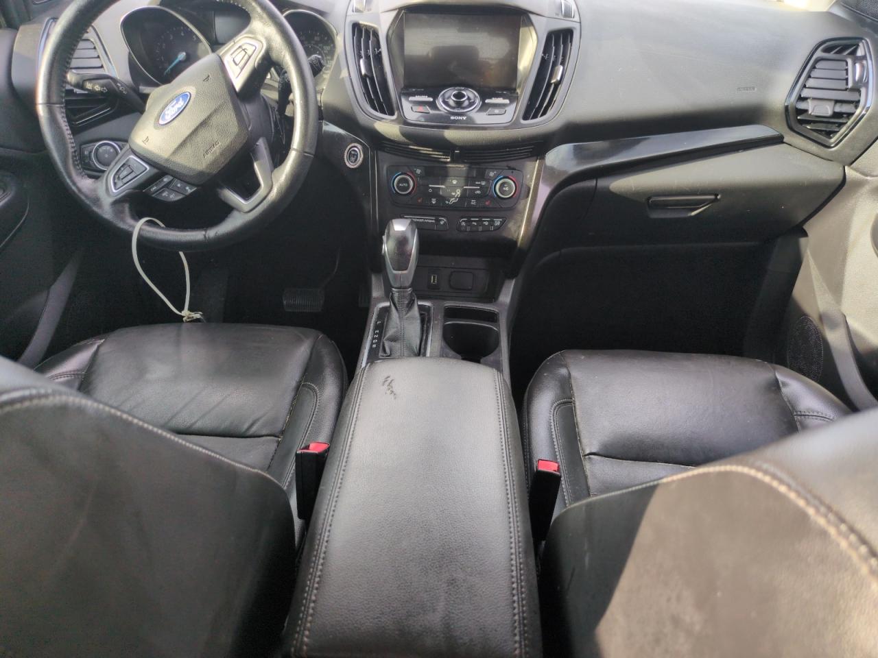2019 Ford Escape - Image 8