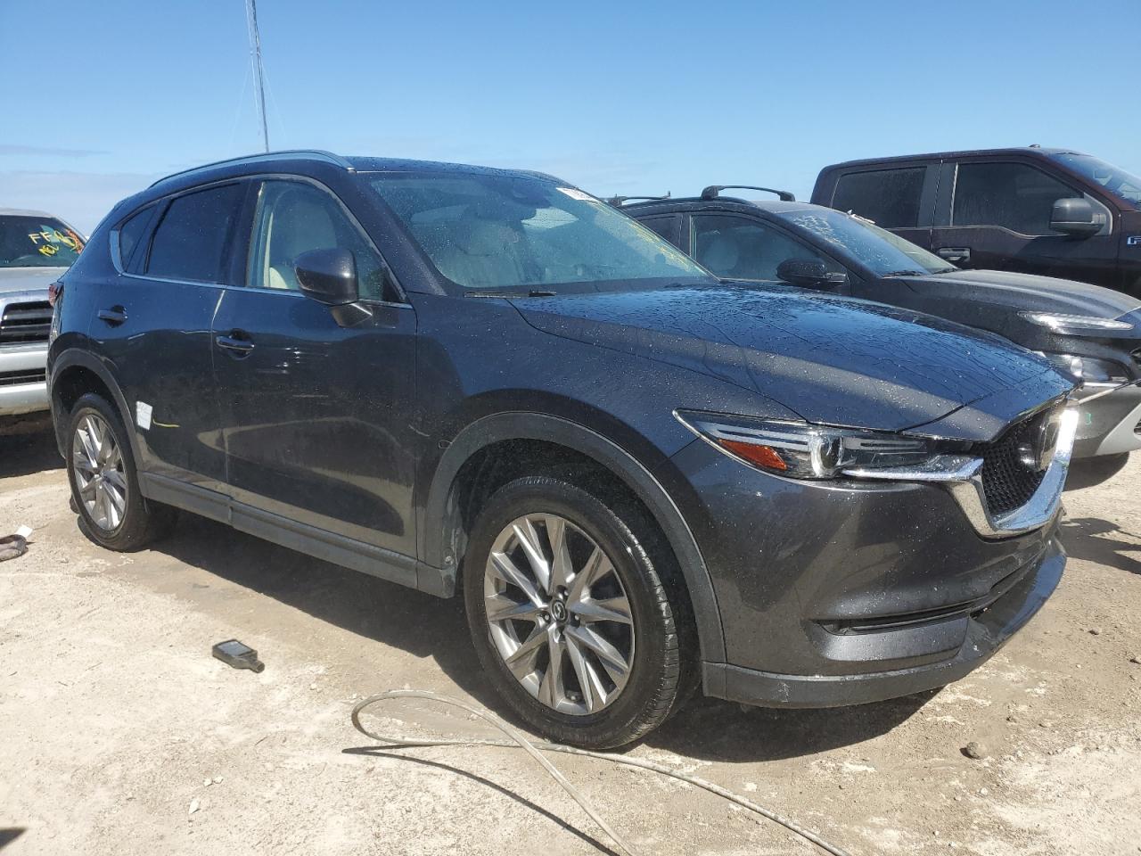 2020 Mazda CX-5 - Image 4