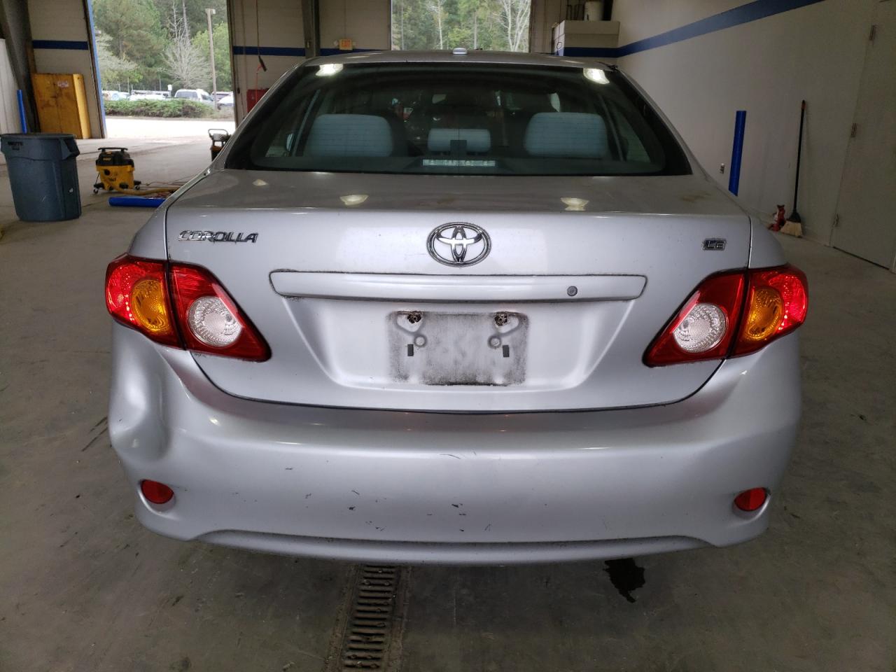 2010 Toyota Corolla - Image 6