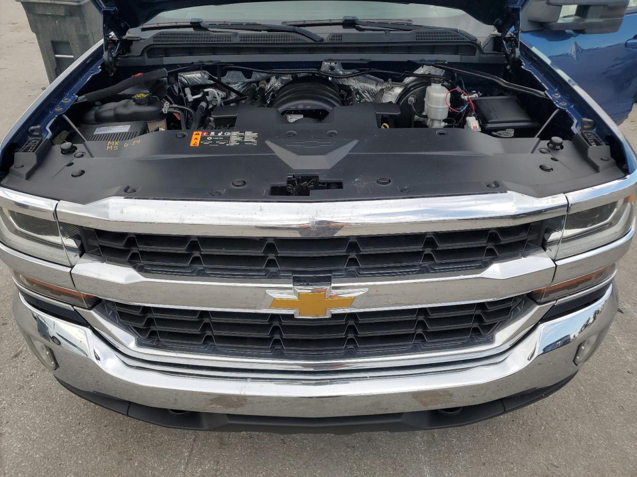 1GCVKREC2JZ221541 2018 Chevrolet Silverado K1500 Lt