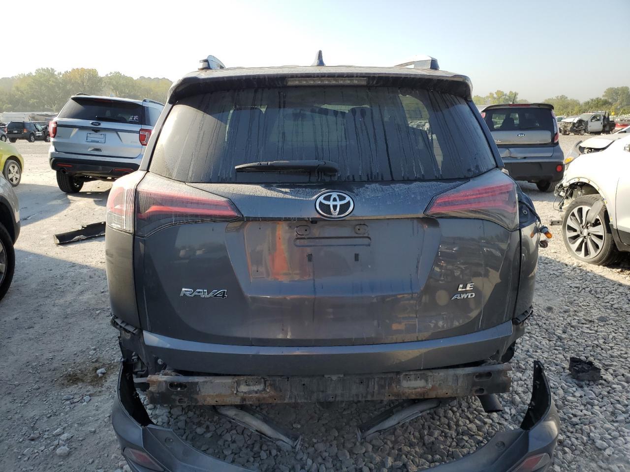 2016 Toyota Rav4 Le VIN: 2T3BFREV8GW416884 Lot: 72823364