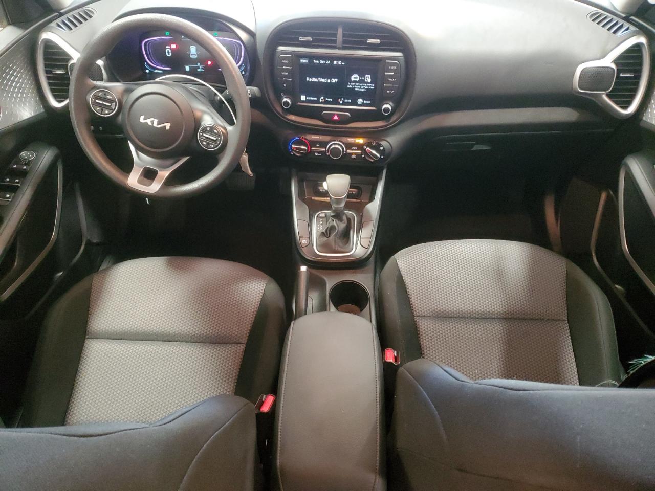 2024 Kia Soul - Image 8