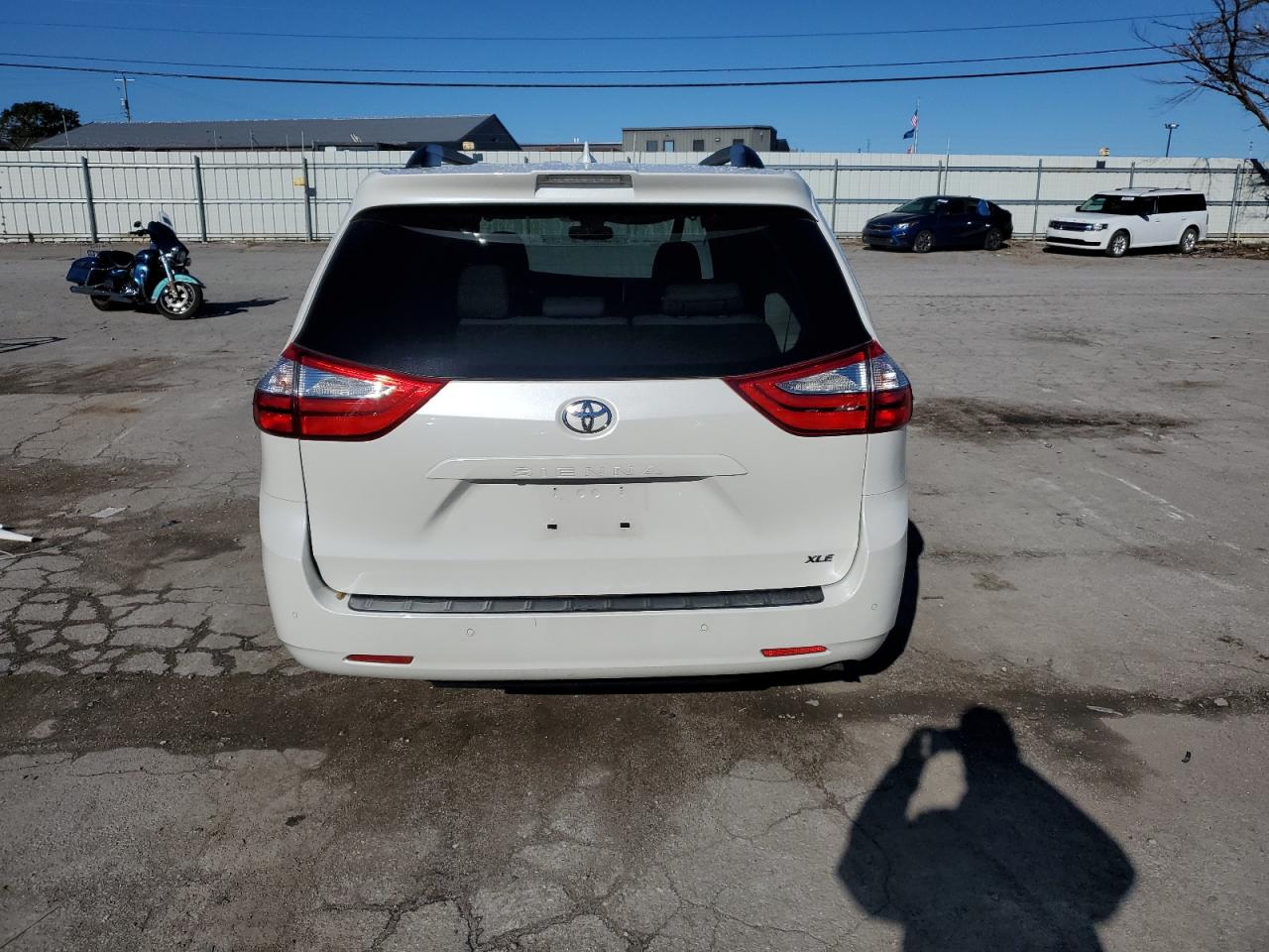 2019 Toyota Sienna Xle VIN: 5TDYZ3DC8KS986781 Lot: 76365804