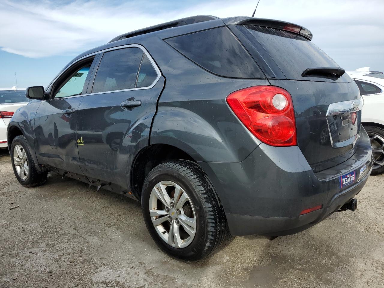 2010 Chevrolet Equinox - Image 2