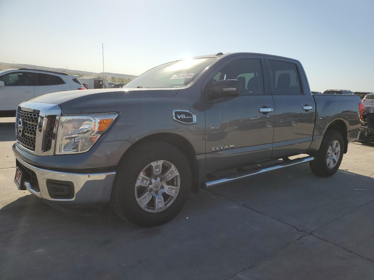 VIN 1N6AA1EK8HN532738 2017 NISSAN TITAN no.1