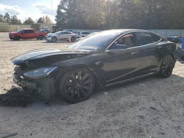  TESLA MODEL S 2015 Чорний