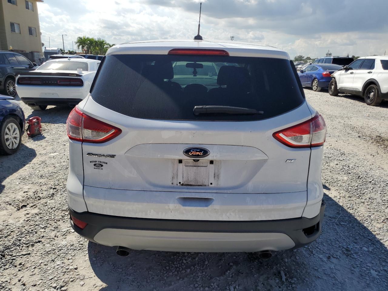 2015 Ford Escape Se VIN: 1FMCU0G70FUB24559 Lot: 74004024