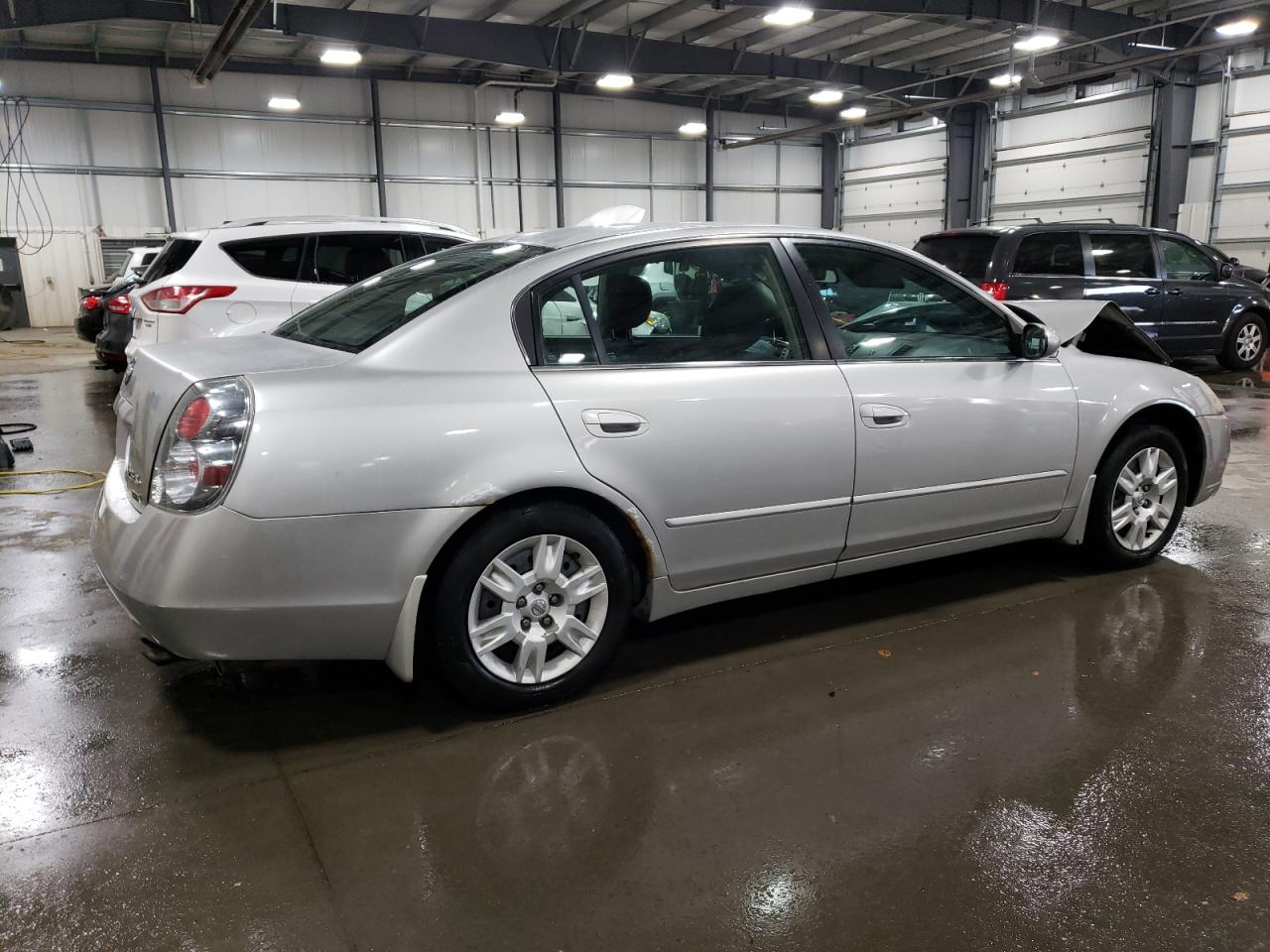 2006 Nissan Altima - Image 3