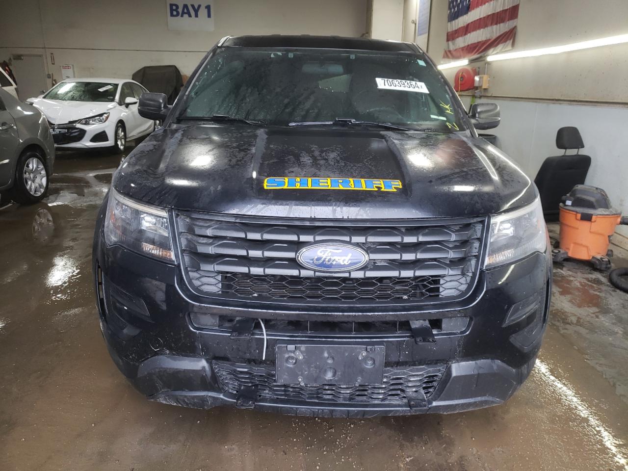 2017 Ford Explorer - Image 5