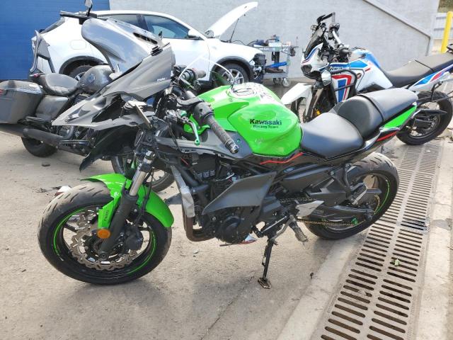  KAWASAKI EX650 M 2022 Зелений