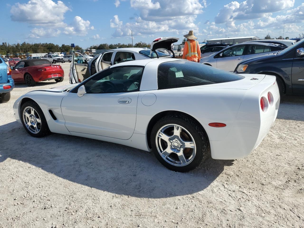 1999 Chevrolet Corvette - Image 2