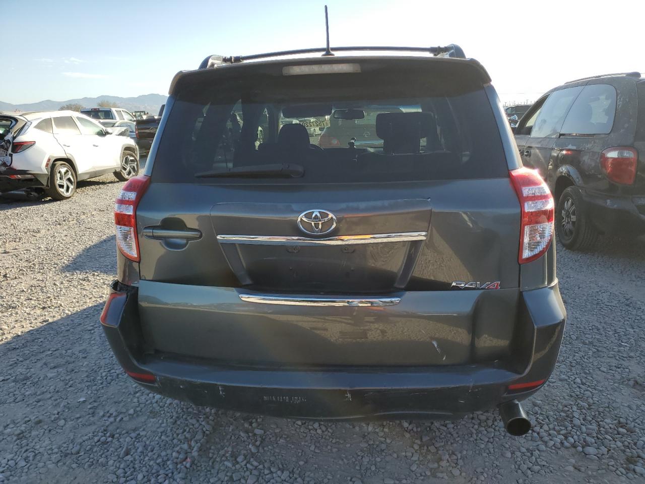 2011 Toyota Rav4 Sport VIN: JTMWF4DV2B5037692 Lot: 75272204