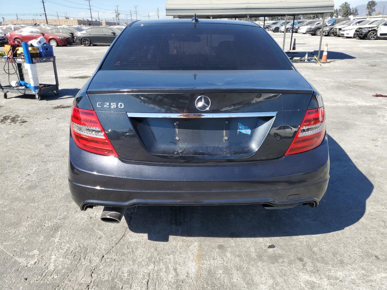 2012 Mercedes-Benz C 250 VIN: WDDGF4HB0CA633791 Lot: 77694044