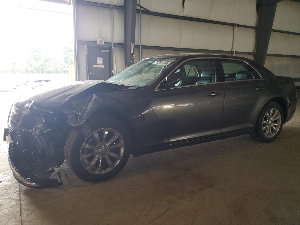 VIN 2C3CCARG1GH183137 2016 CHRYSLER 300 no.1