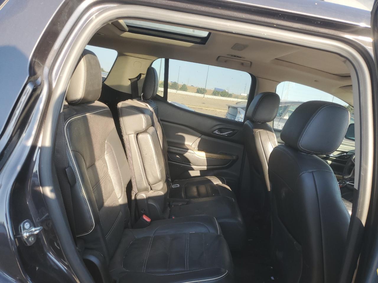 1GKKNPLS3HZ255818 2017 GMC Acadia Denali