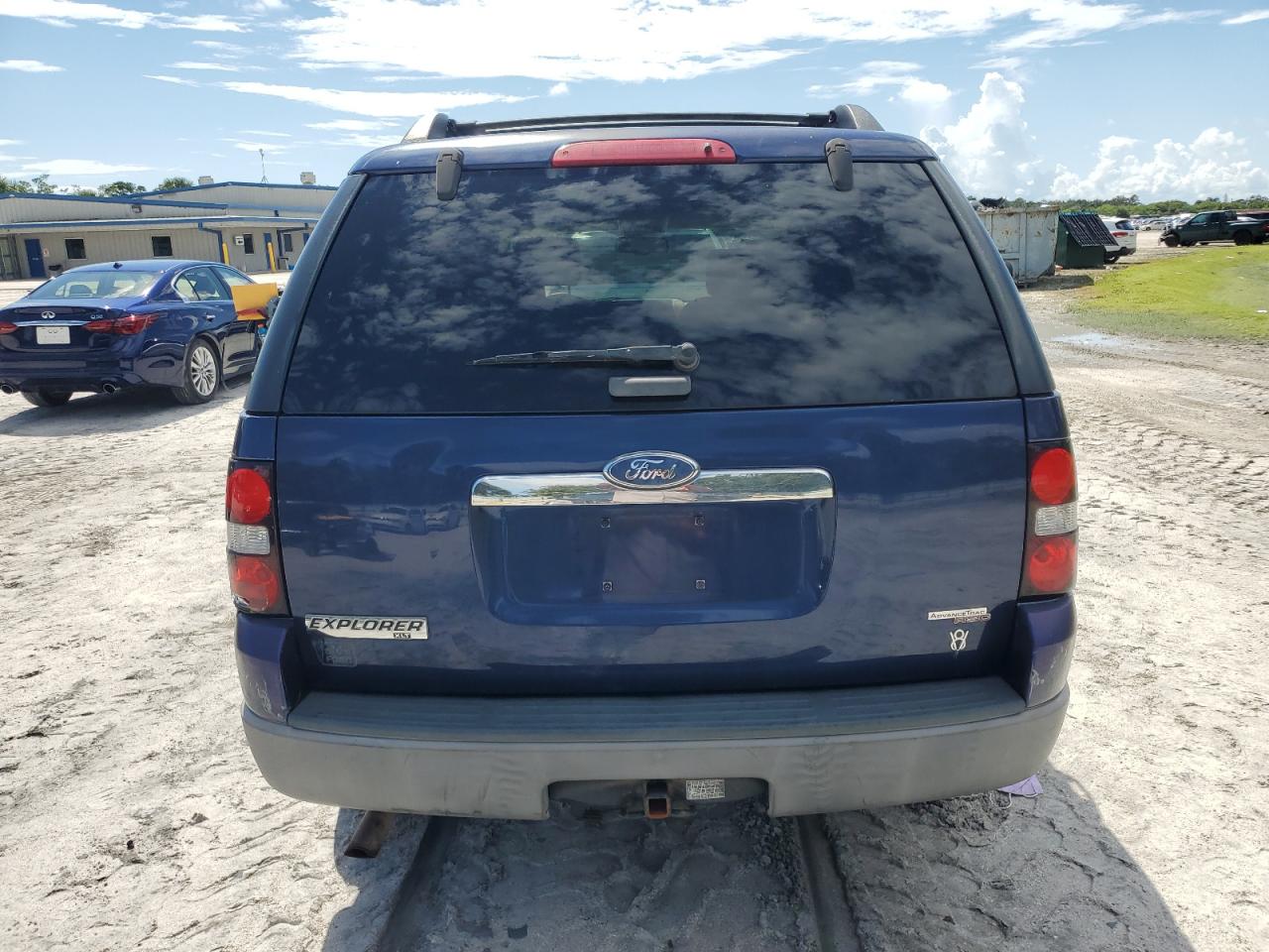 1FMEU638X6UB18875 2006 Ford Explorer Xlt