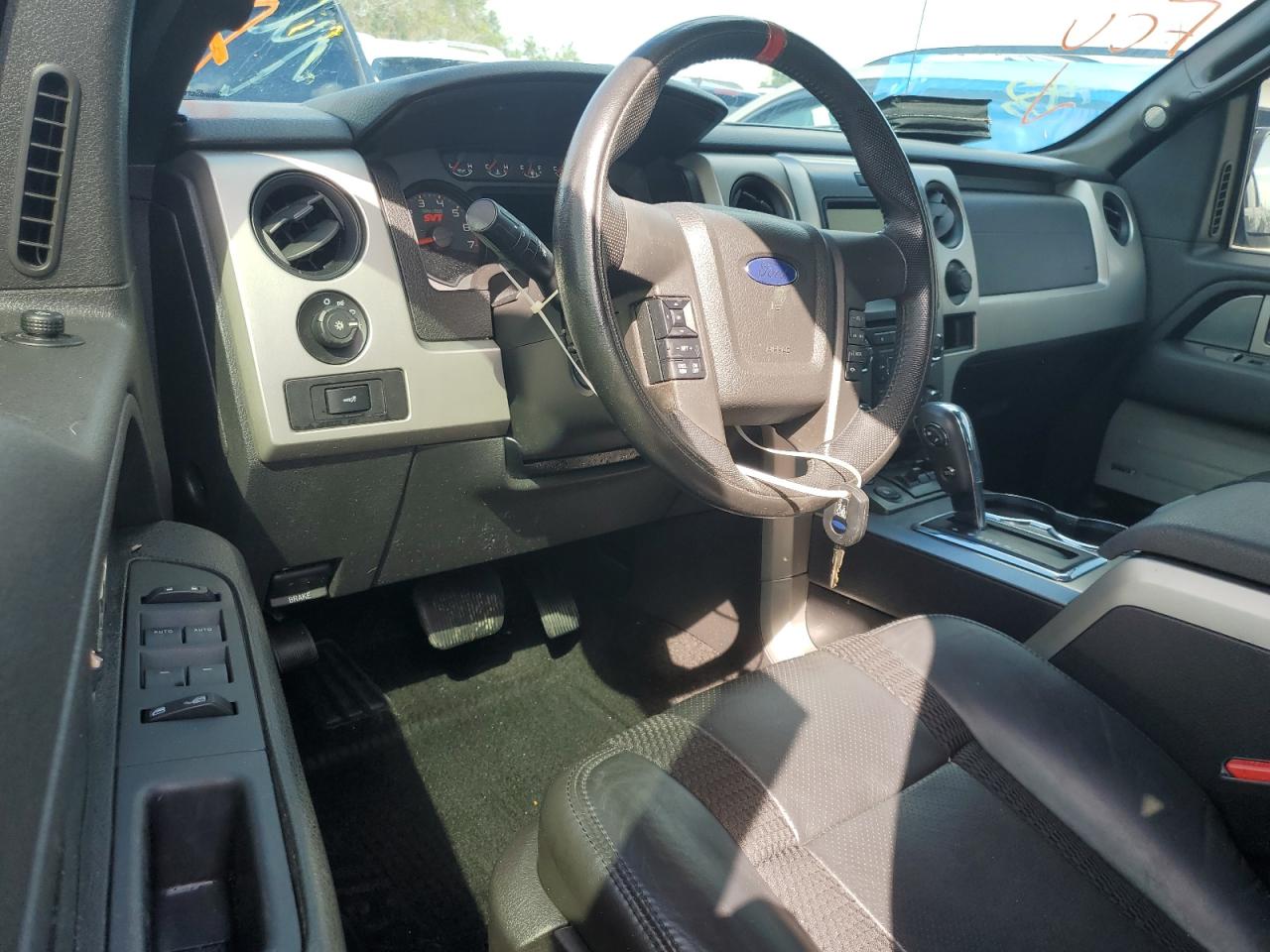 2013 Ford F-150 - Image 8