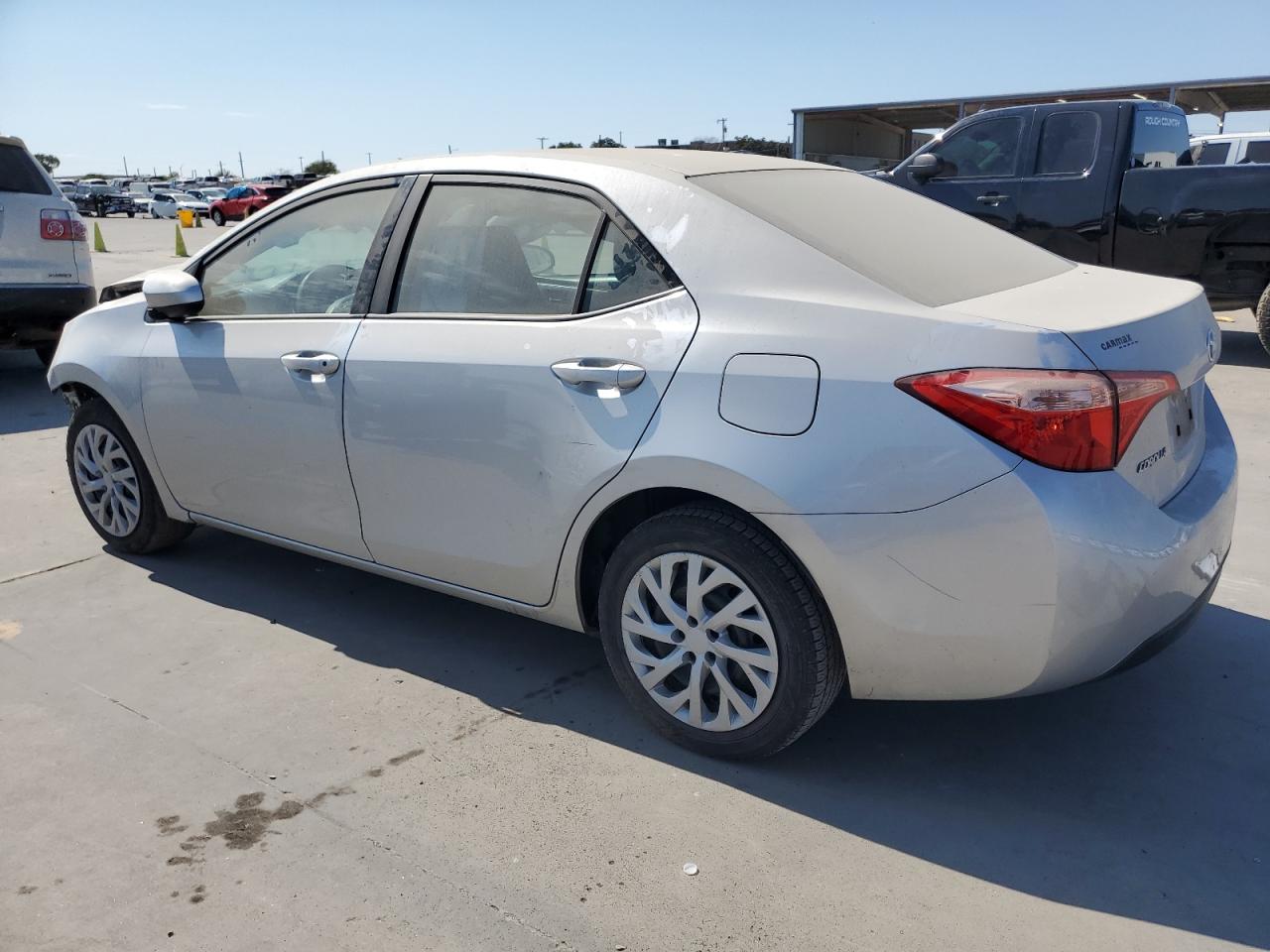 VIN 5YFBURHE3HP716653 2017 TOYOTA COROLLA no.2