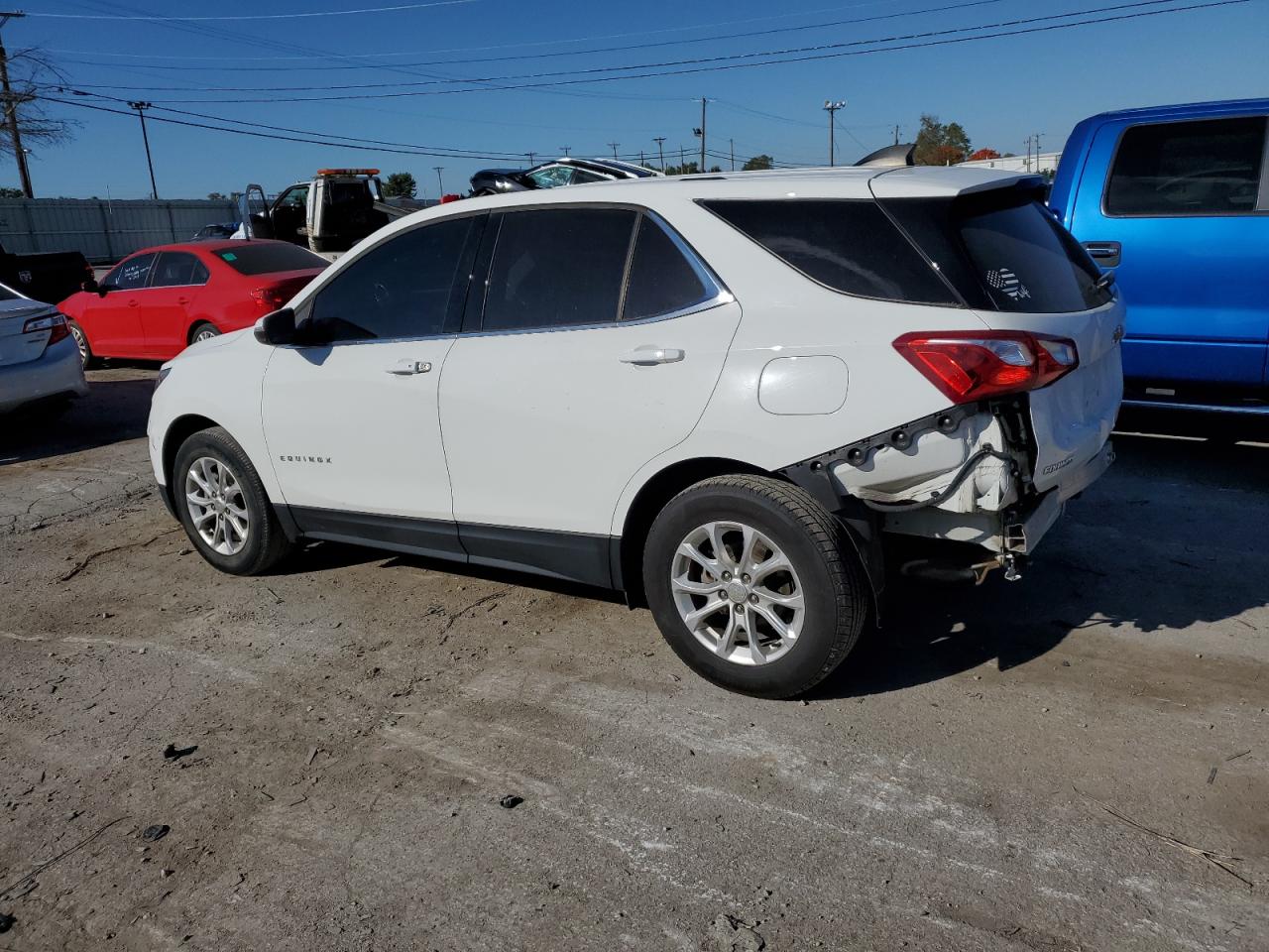 2018 Chevrolet Equinox - Image 2