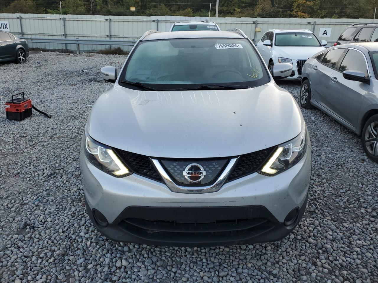 2018 Nissan Rogue - Image 5