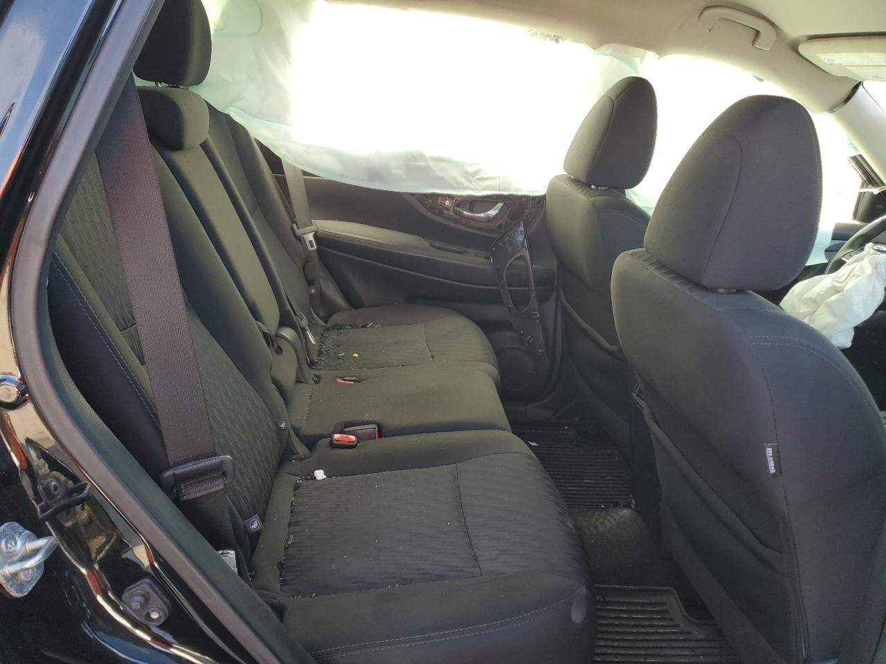 2019 Nissan Rogue S VIN: 5N1AT2MT0KC757067 Lot: 76148334