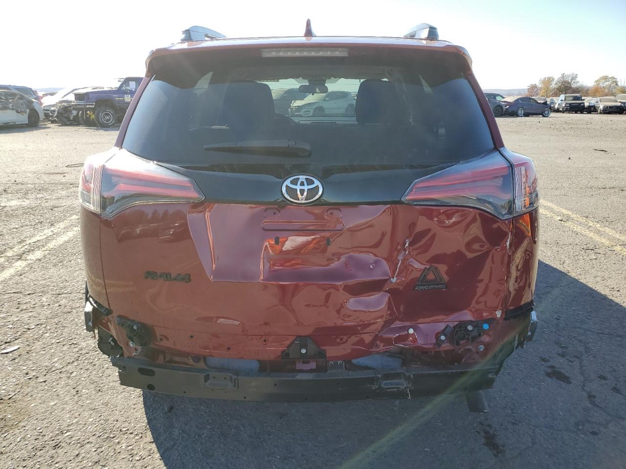 2018 Toyota Rav4 Adventure VIN: 2T3RFREV8JW778199 Lot: 77779774