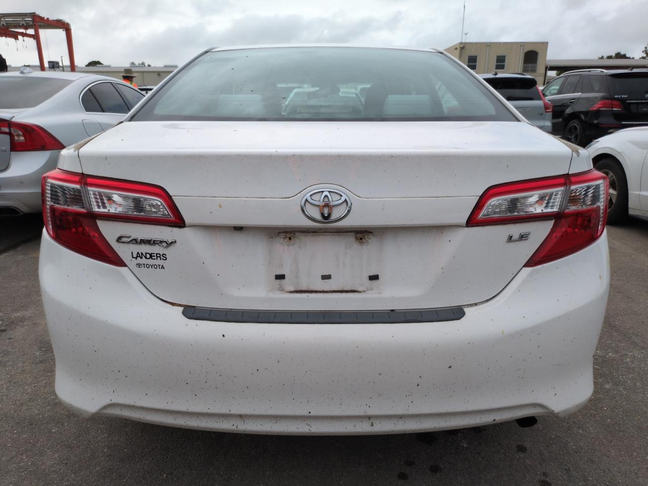 4T4BF1FKXER426947 2014 Toyota Camry L