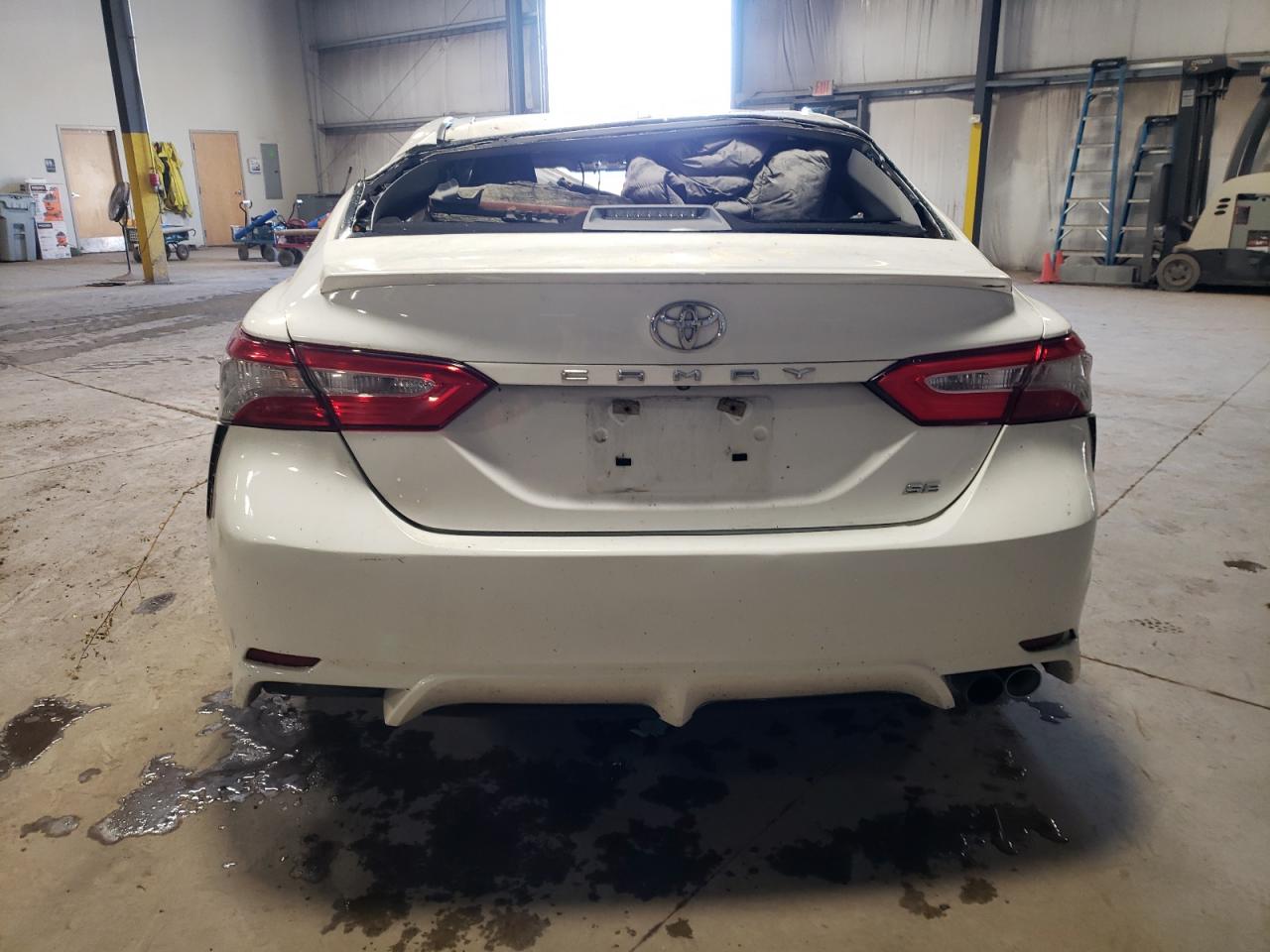 2019 Toyota Camry - Image 6