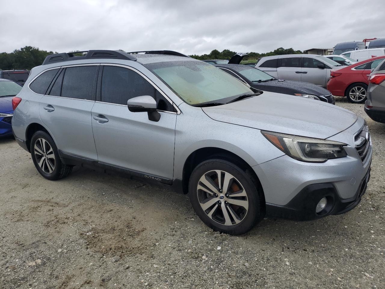 2018 Subaru Outback - Image 4