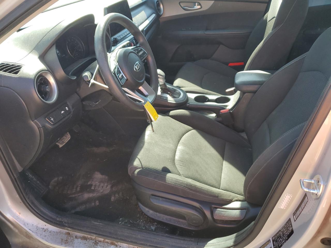 2021 Kia Forte - Image 7