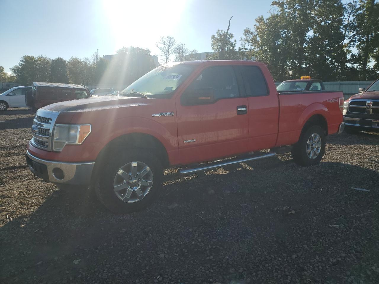 VIN 1FTFX1ET5DFC28125 2013 FORD F-150 no.1