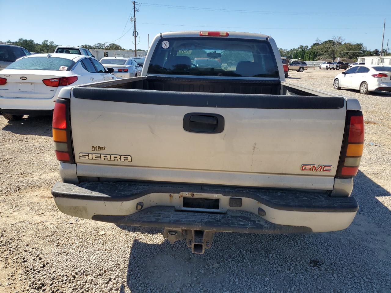 2006 GMC New Sierra C1500 VIN: 1GTEC19VX6Z220526 Lot: 75299874