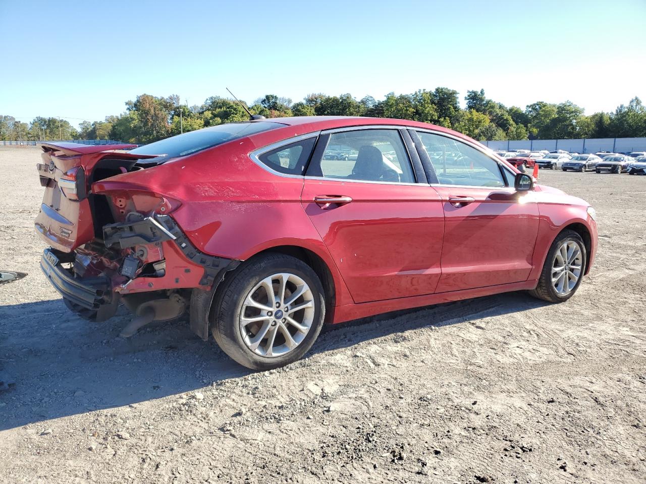 2020 Ford Fusion - Image 3