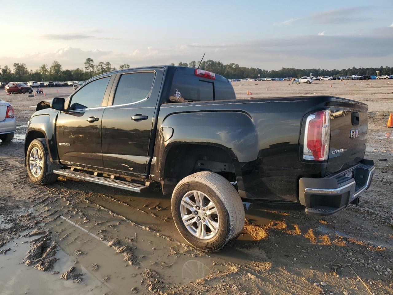 2020 GMC Canyon - Image 2