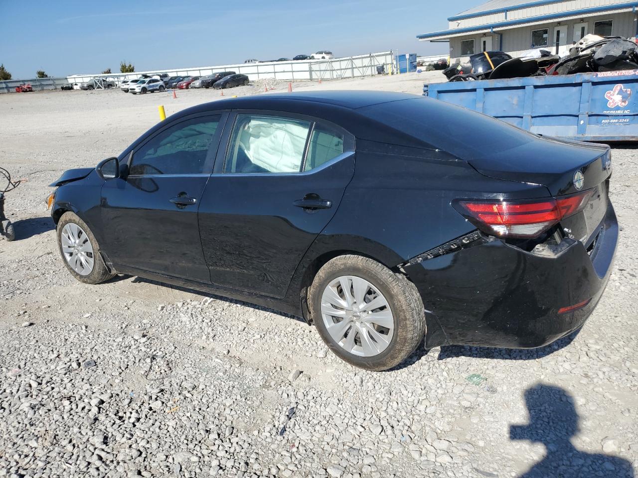 2020 Nissan Sentra - Image 2