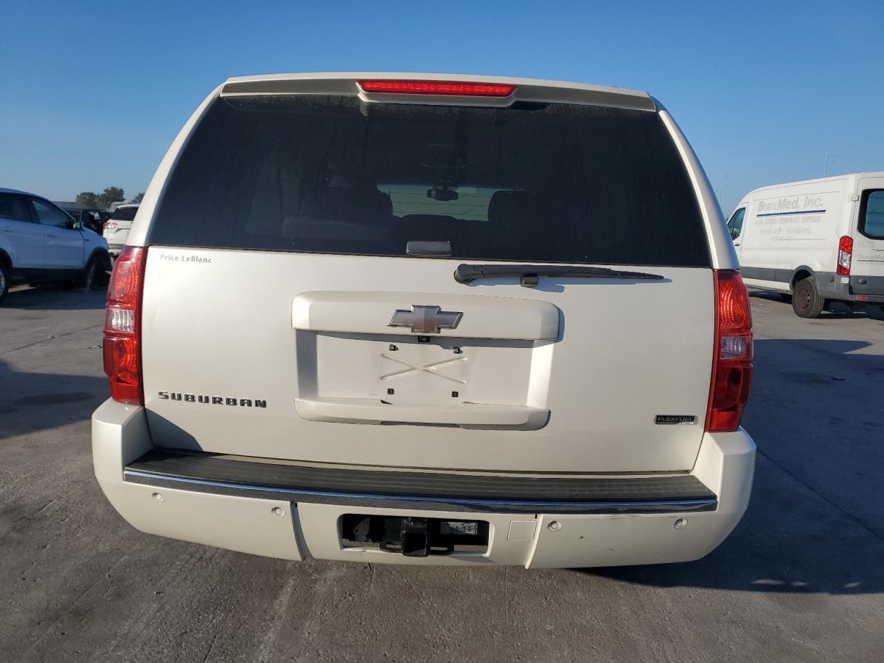 2011 Chevrolet Suburban C1500 Ltz VIN: 1GNSCKE02BR301153 Lot: 73790874