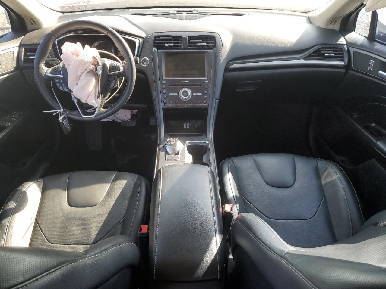2020 Ford Fusion - Image 8
