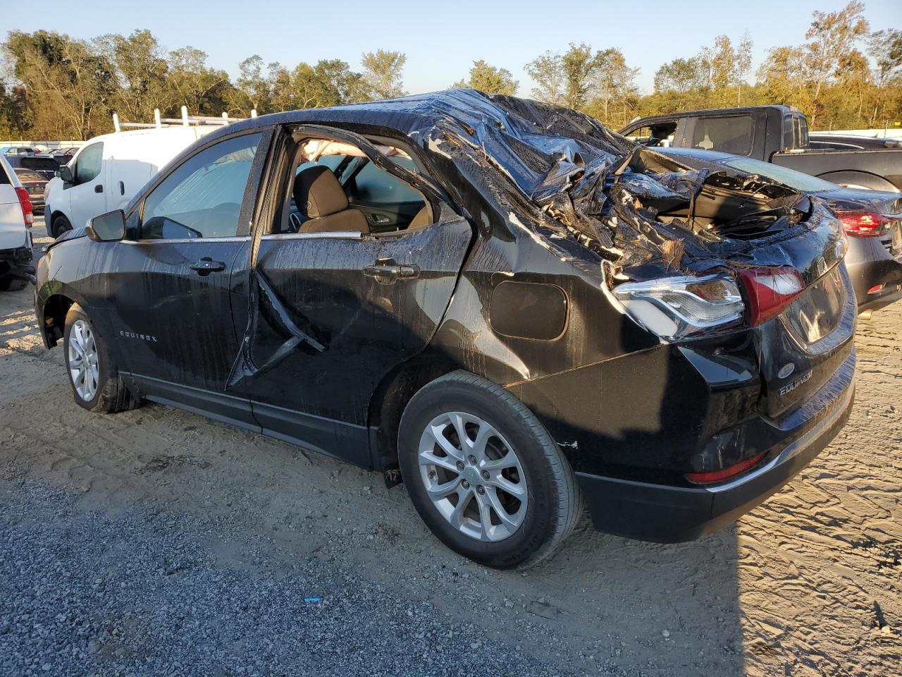 3GNAXJEV9JL258541 2018 Chevrolet Equinox Lt