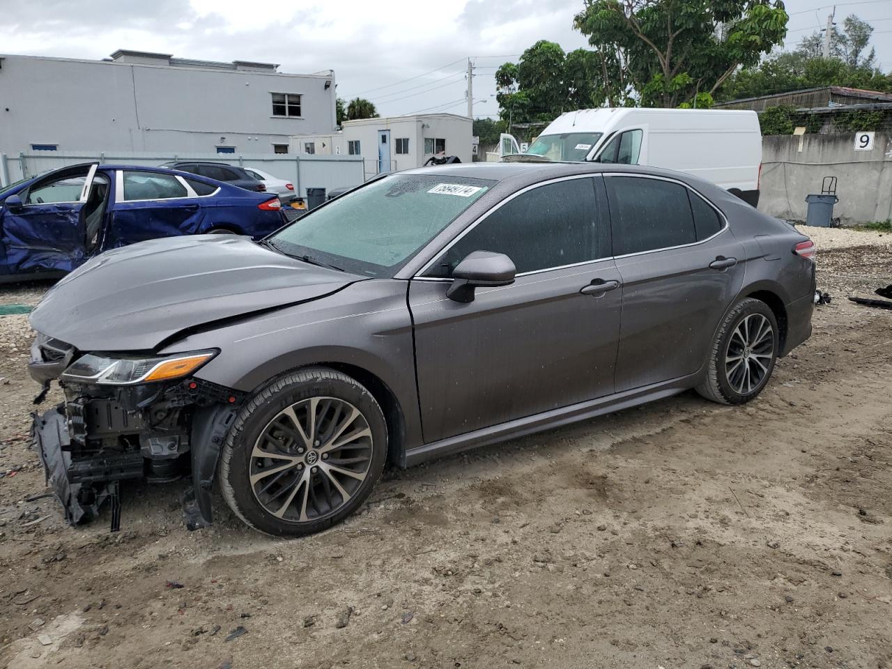 2020 Toyota Camry - Image 1