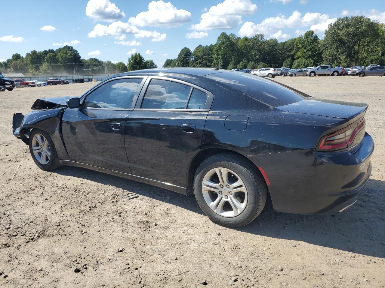 2019 Dodge Charger - Image 2