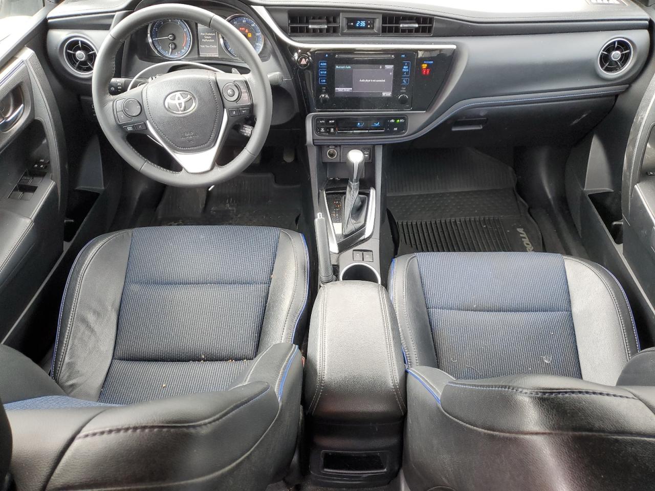 2018 Toyota Corolla L VIN: 2T1BURHE6JC085676 Lot: 75925404