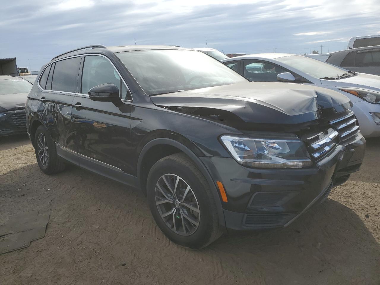 2020 Volkswagen Tiguan - Image 4