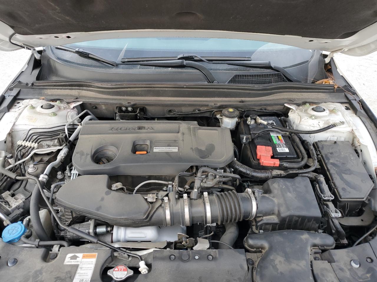 1HGCV2E33JA053513 2018 Honda Accord Sport