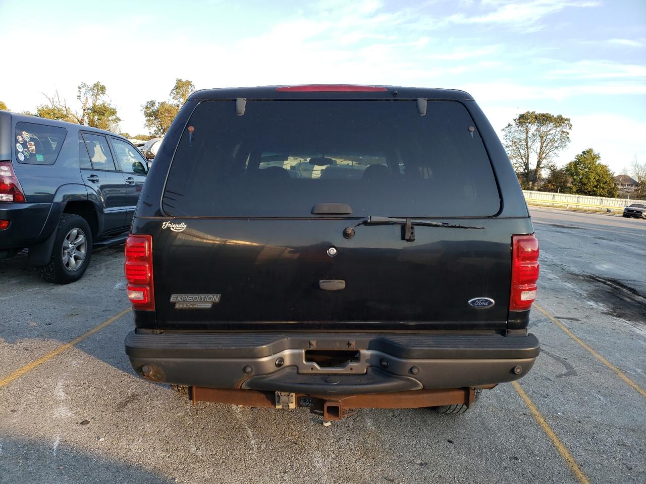 1FMFU16L12LA80184 2002 Ford Expedition Xlt